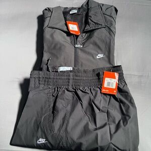 Nike Gray Men's Activewear